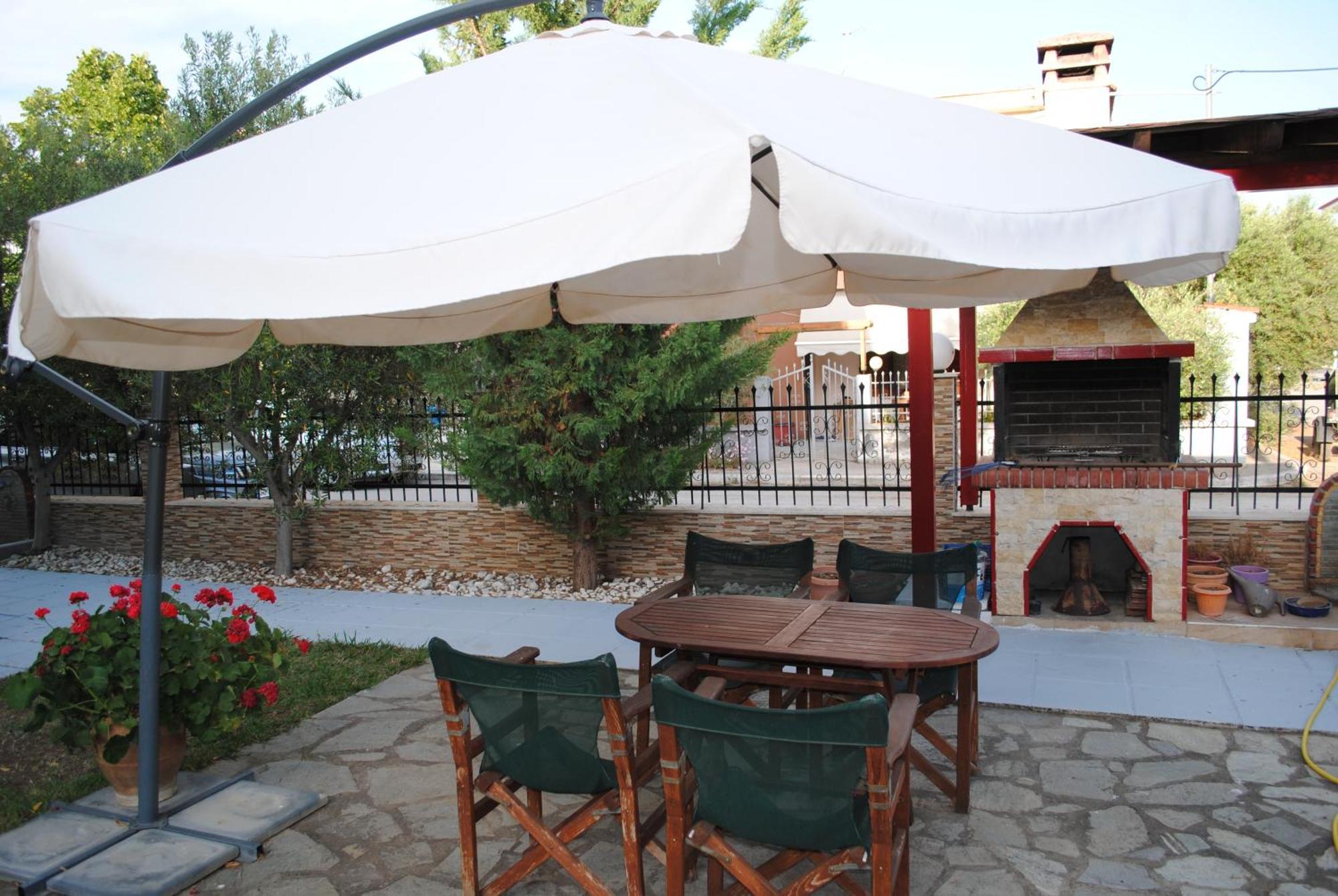 Artemis Apartments Paralia Dionysiou Bagian luar foto