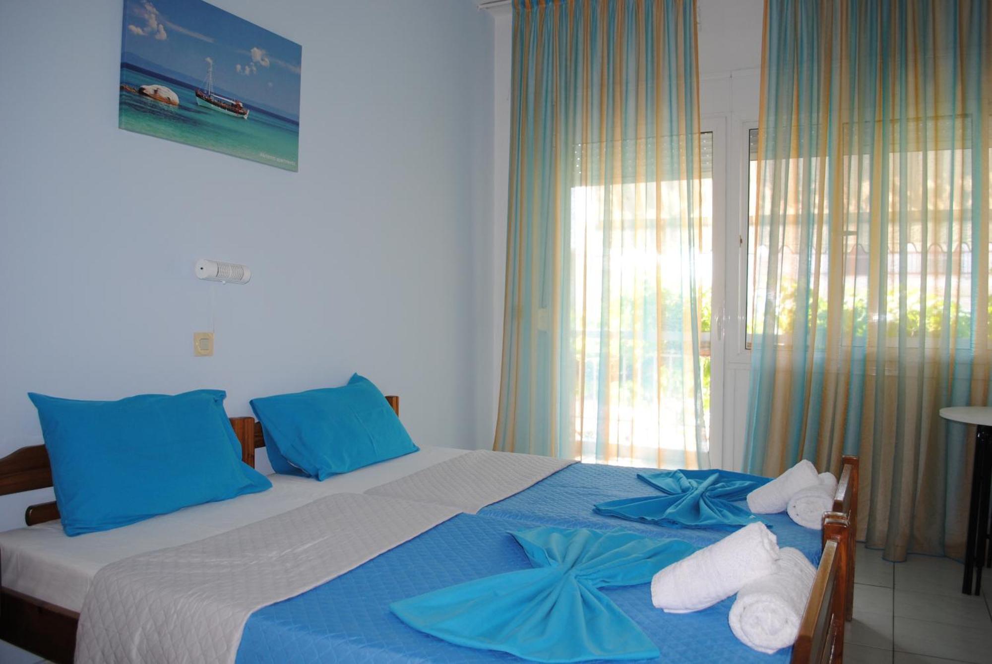Artemis Apartments Paralia Dionysiou Bagian luar foto