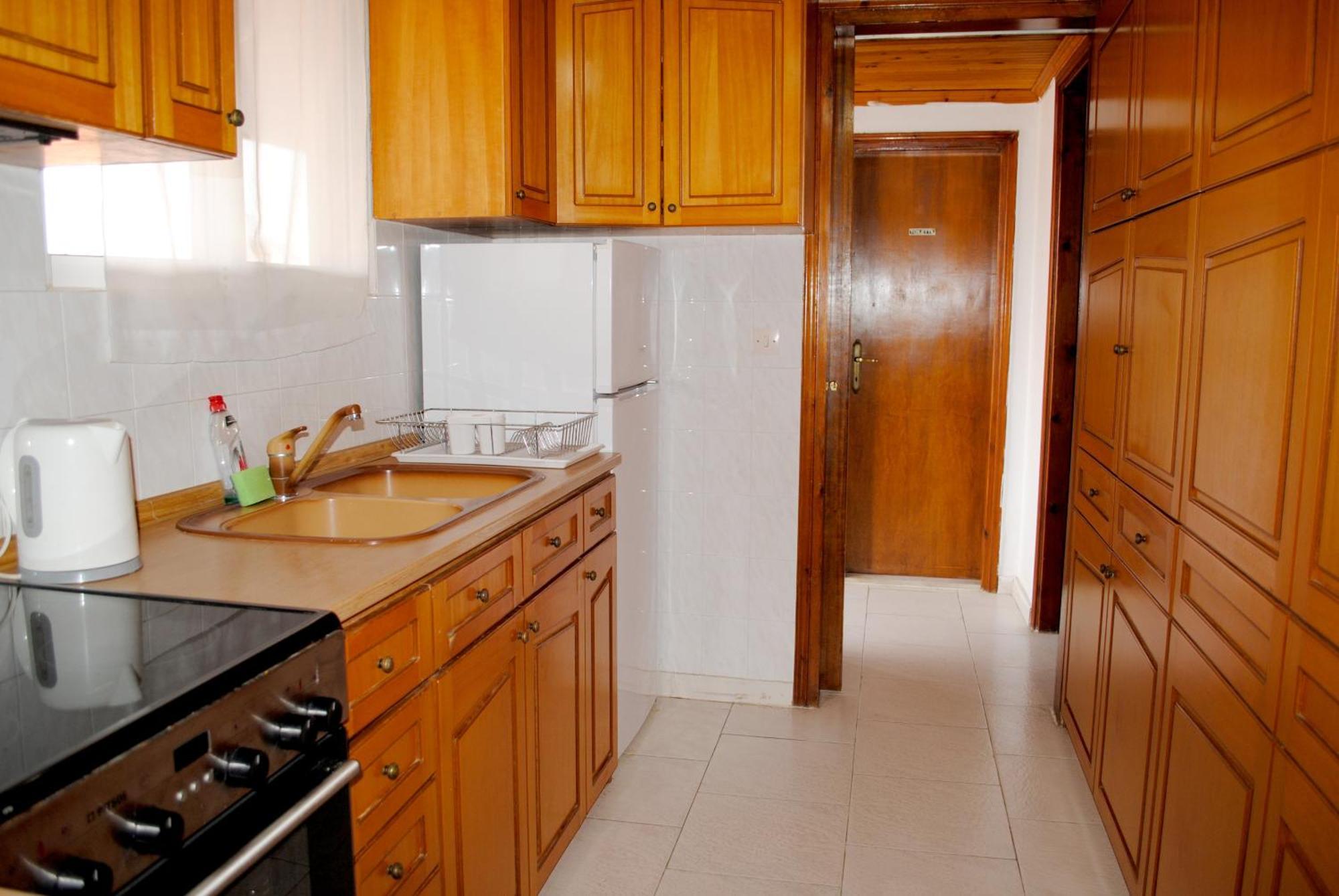 Artemis Apartments Paralia Dionysiou Bagian luar foto