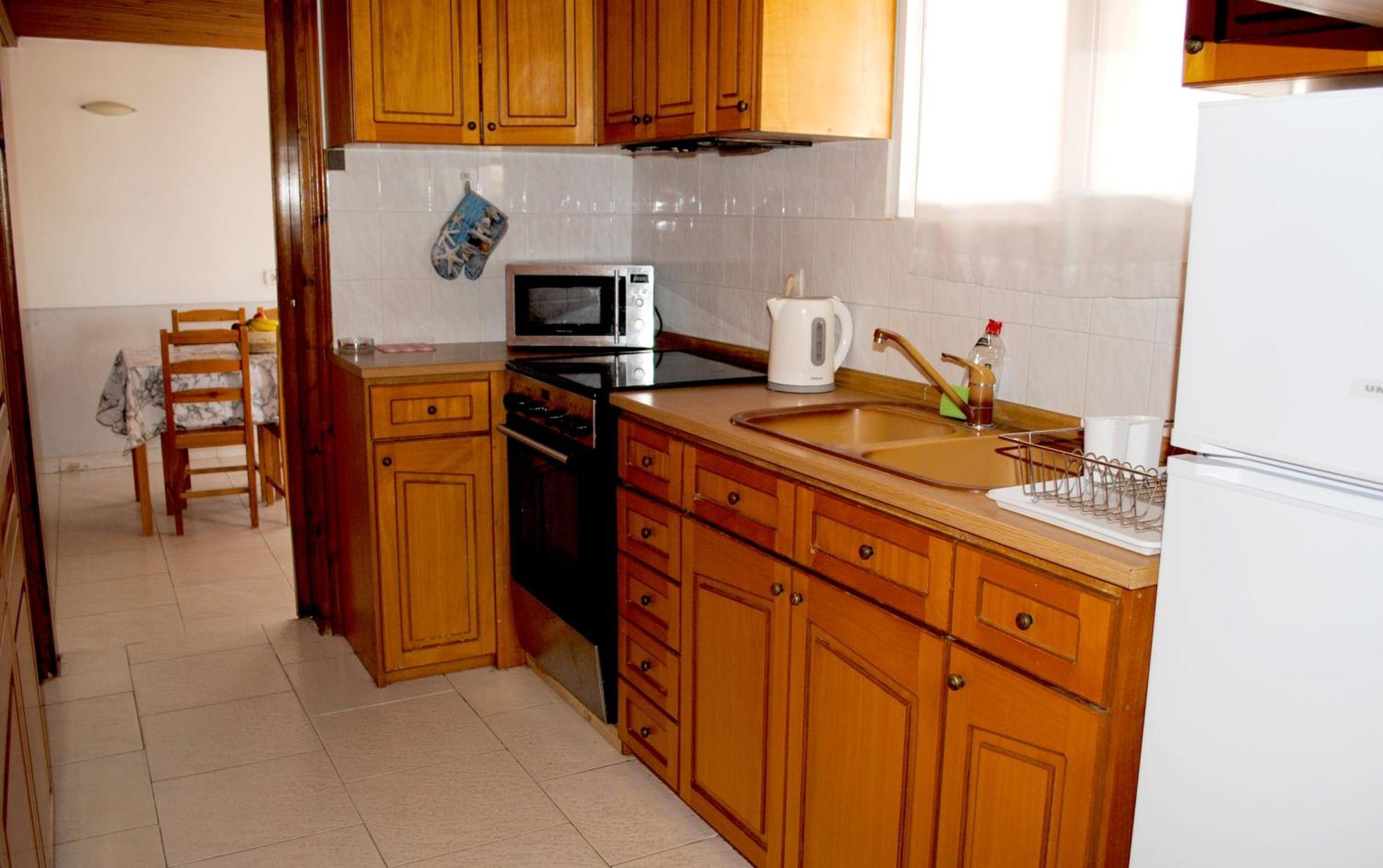Artemis Apartments Paralia Dionysiou Bagian luar foto